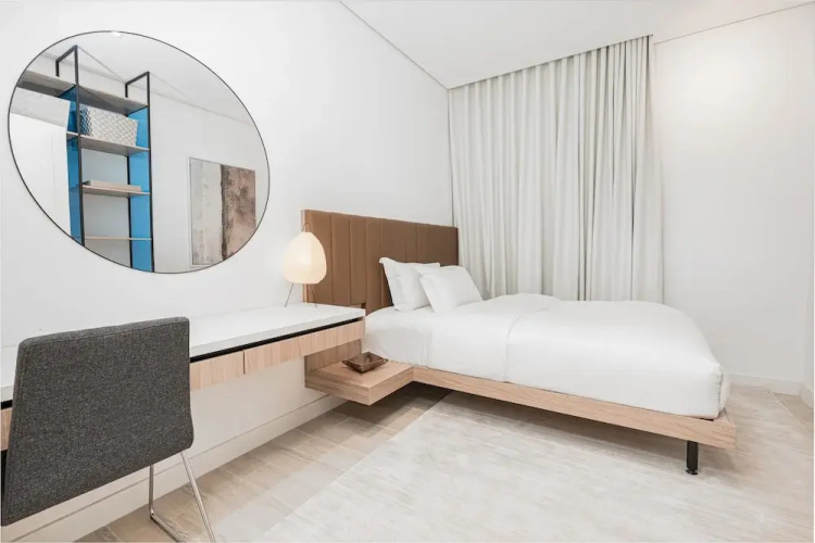 Spacious & Luxurious Flat in Almughrizat