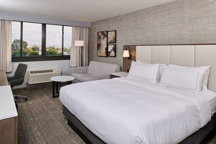 DoubleTree by Hilton Buena Park photo 8
