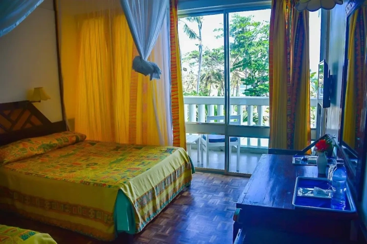 Standard Double room with balcony and with garden view
