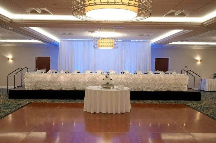 Crowne Plaza Pittsburgh South photo 24