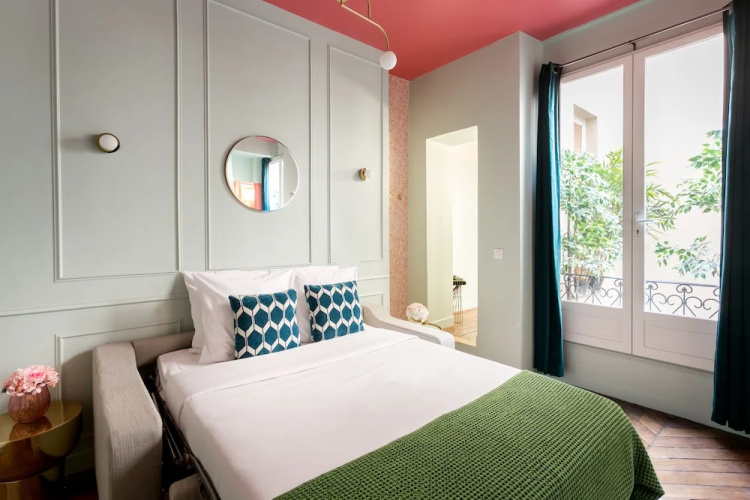 Luxury 2 Bedroom 2 Bathroom - Louvre Museum