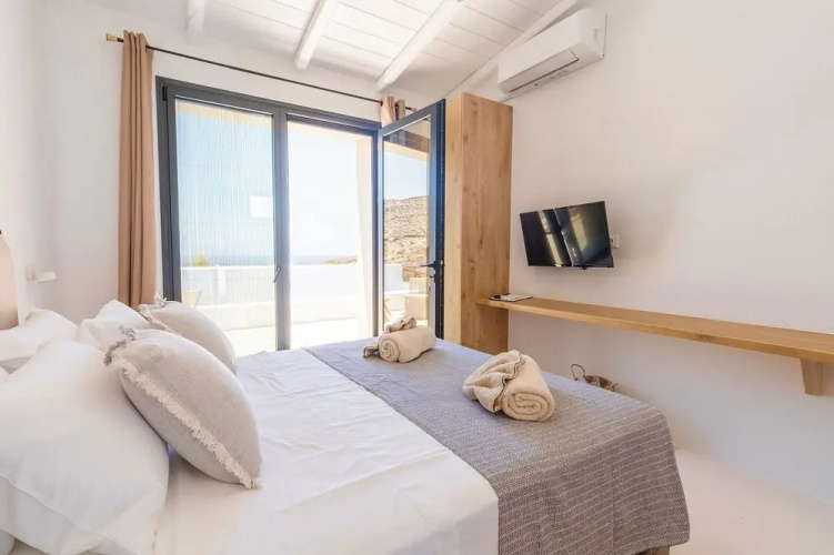 Villa Rhea Elia Beach