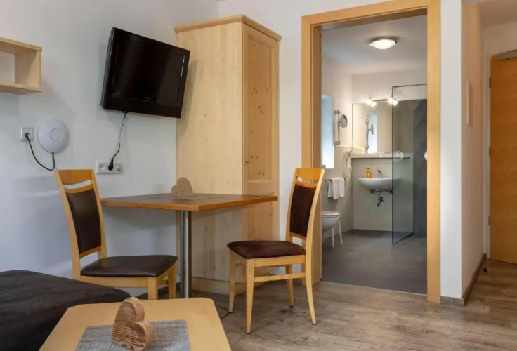 1 Bedroom Double Apartment