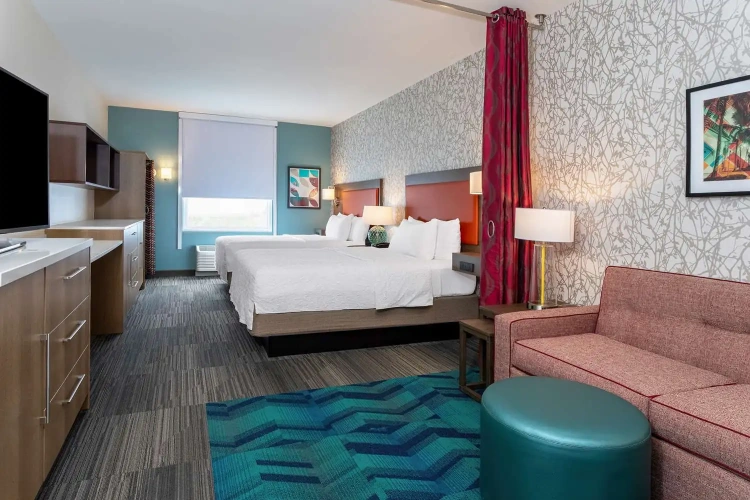 Quadruple Suite