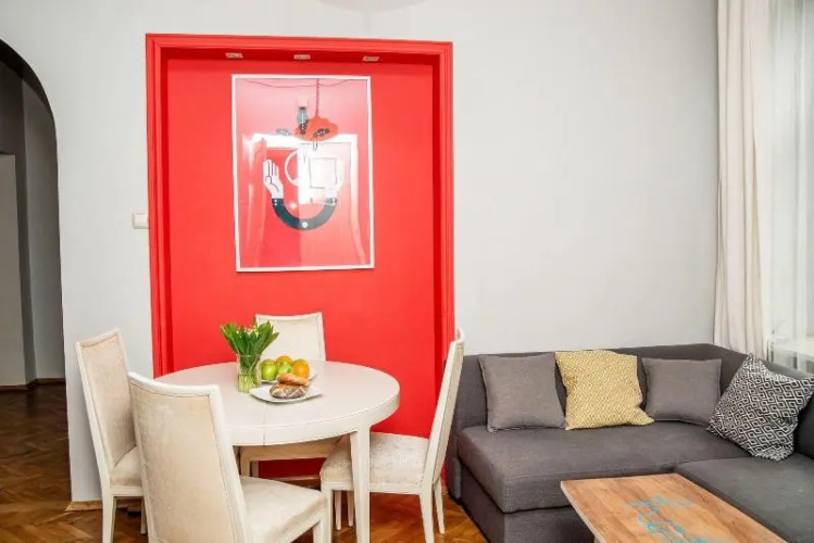 Red Kurka Apartments