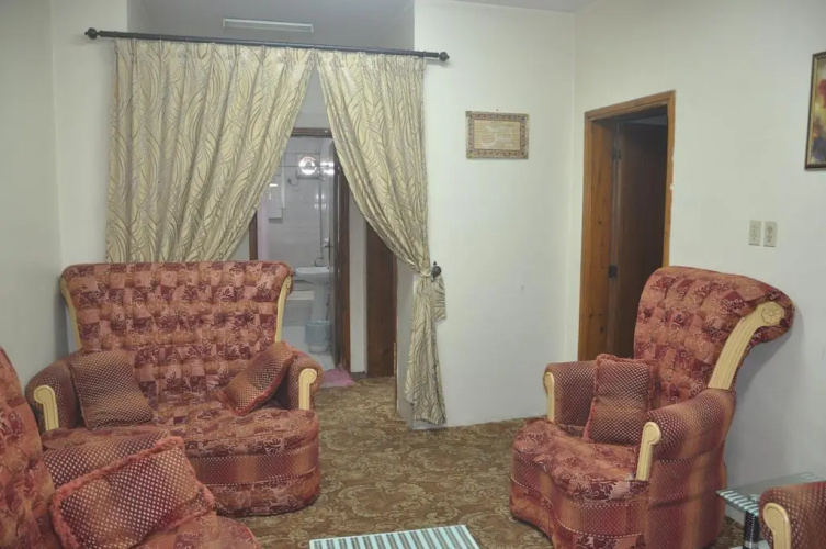 Al Buainain Apartments