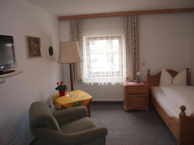 Standard Single room