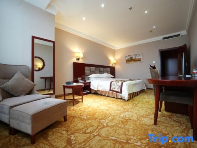 Deluxe Double Suite
