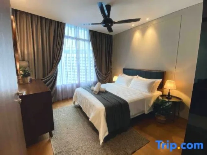 2 Bedrooms Apartment