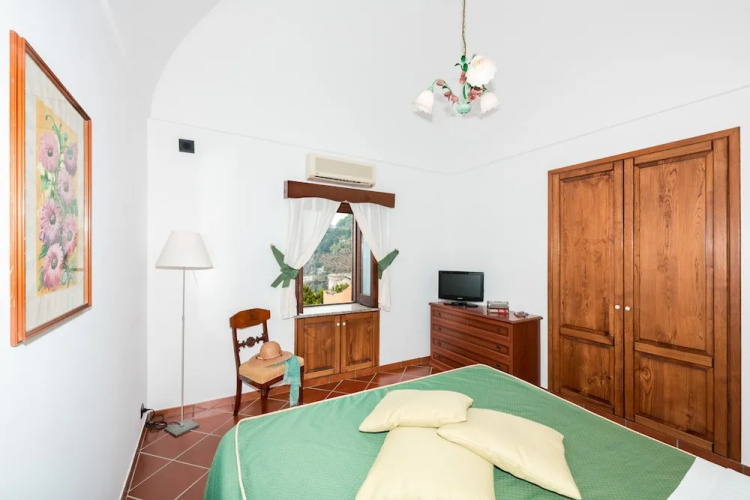 Estate4home - Chiesa Nuova Piccolo