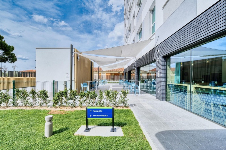 Holiday Inn Express Madrid Airport photo 30