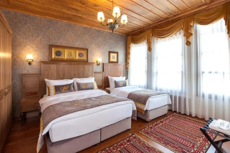 Deluxe Triple room