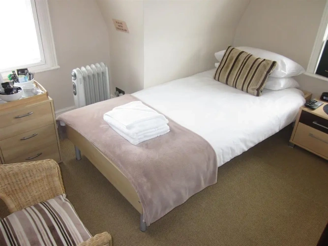Standard Single room