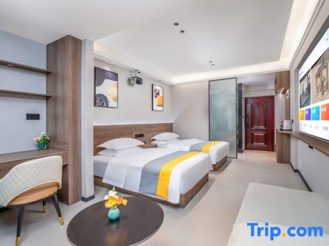Luxury Twin room