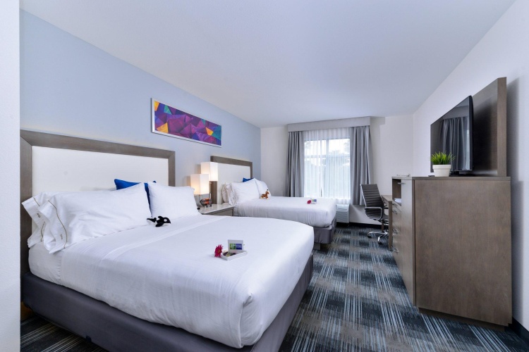 Standard Quadruple room