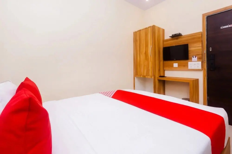 Suncity by OYO Rooms