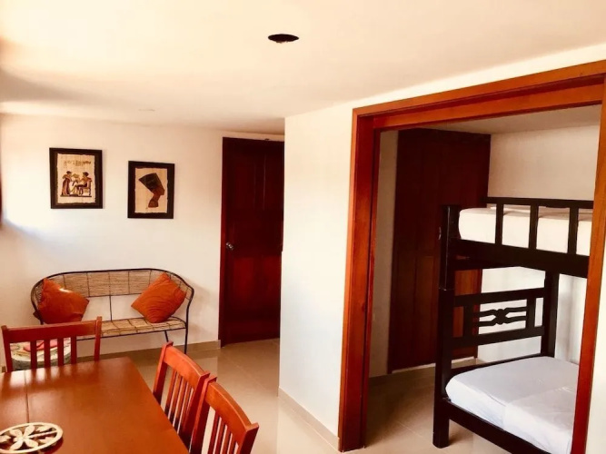 Bacano Hostel