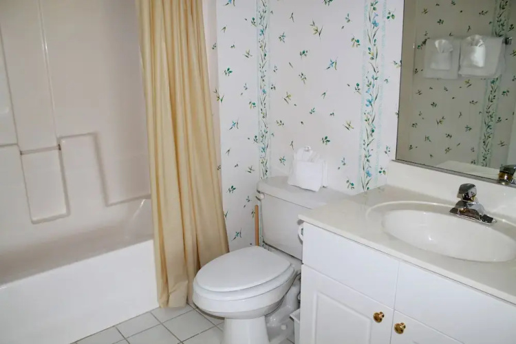 224 Wedgewood
