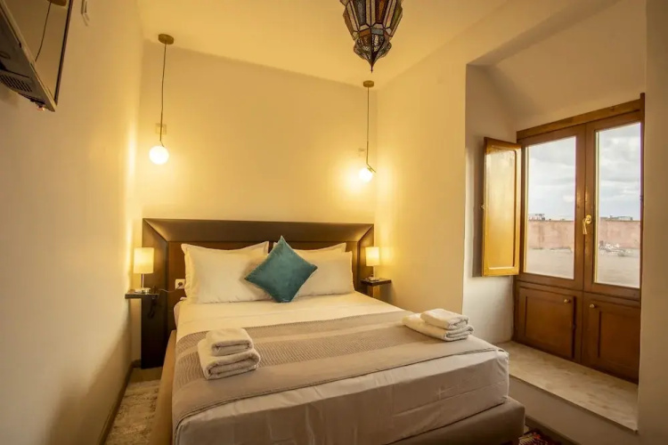 Riad kenza