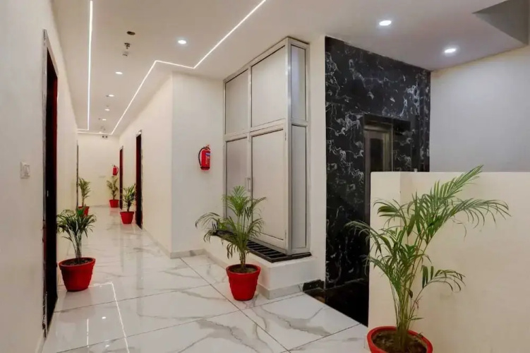 Hotel Aastha Shree Dham