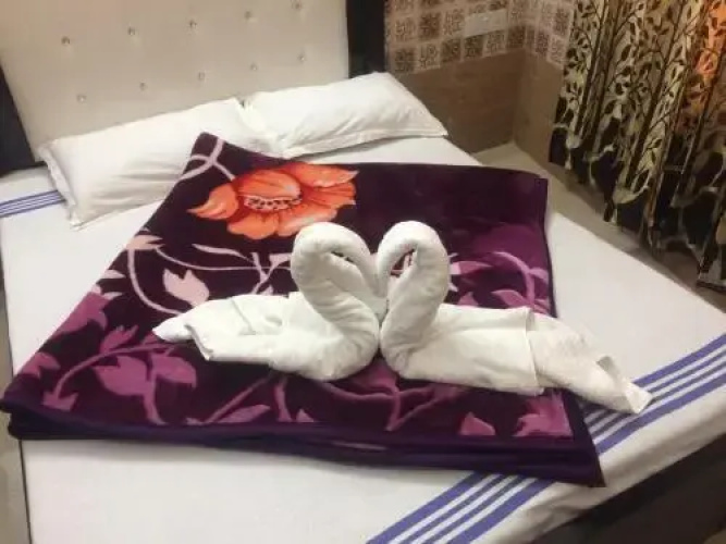 Hotel Kapoor-Golden Temple