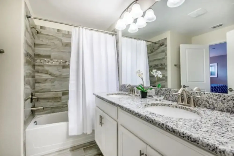 4 Bed 3 Ba Champions Gate Pool Home