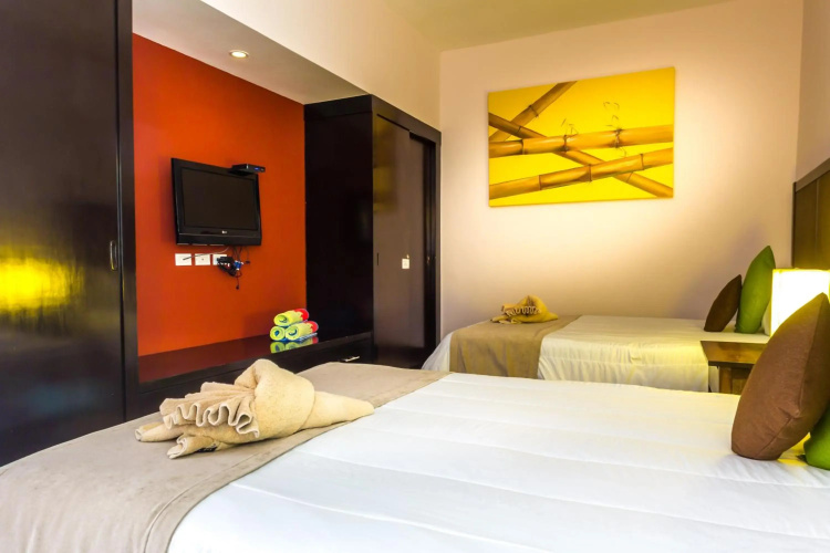 Aldea Beachside Condo
