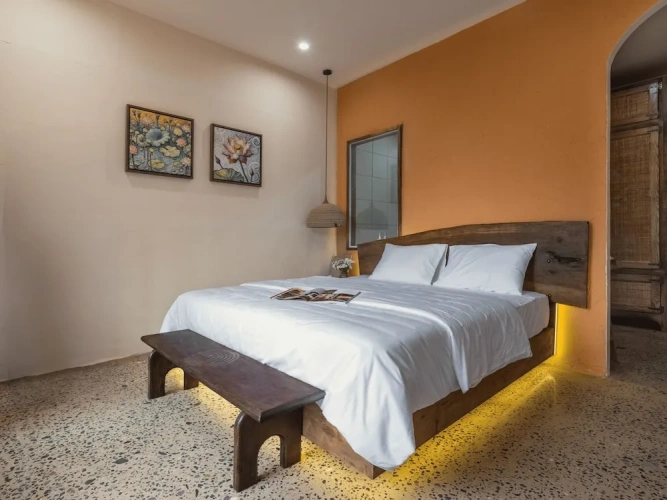 Luxury Double room with balcony and with mountain view