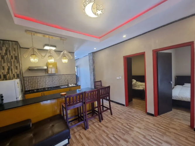 Deluxe Apartment with balcony
