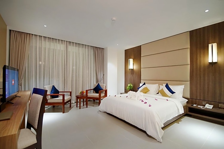 Executive Suite with balcony