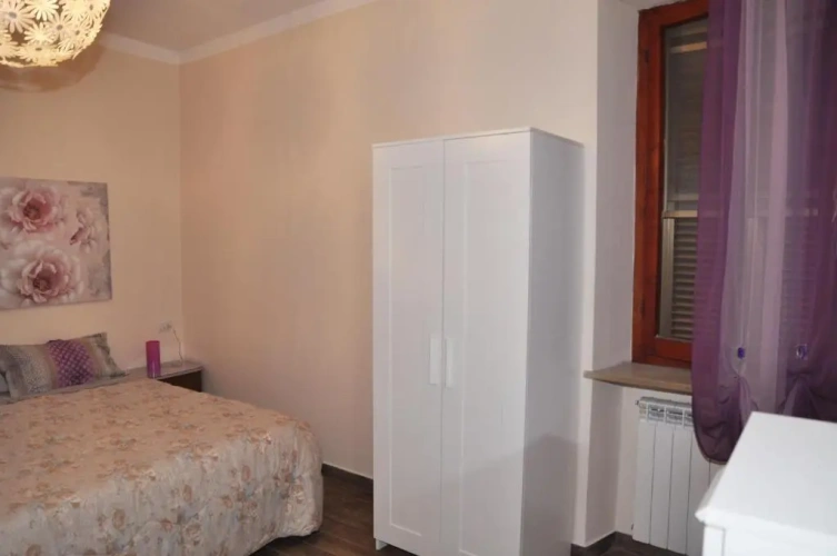 3 Bedrooms Cottage