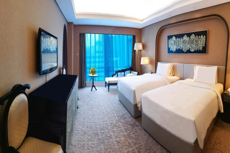 Modern Classic Hotel