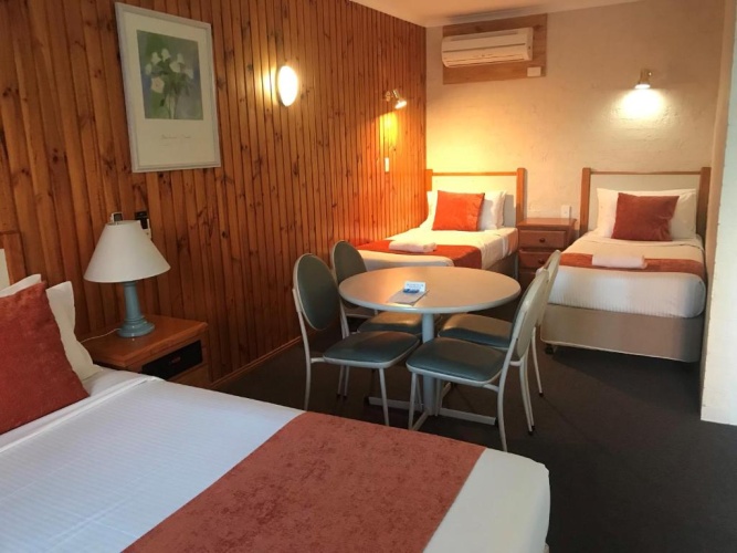 Deluxe Family room