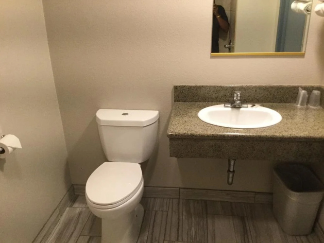 Best Budget Inn