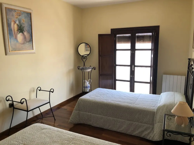 Casas De Tita-Elvira