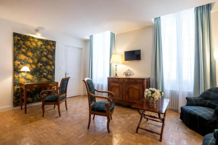 Superior Apartment