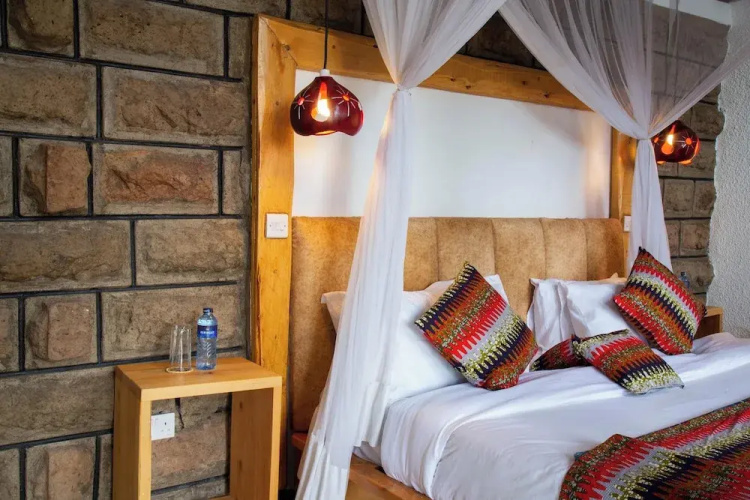 Saba House & Lodges