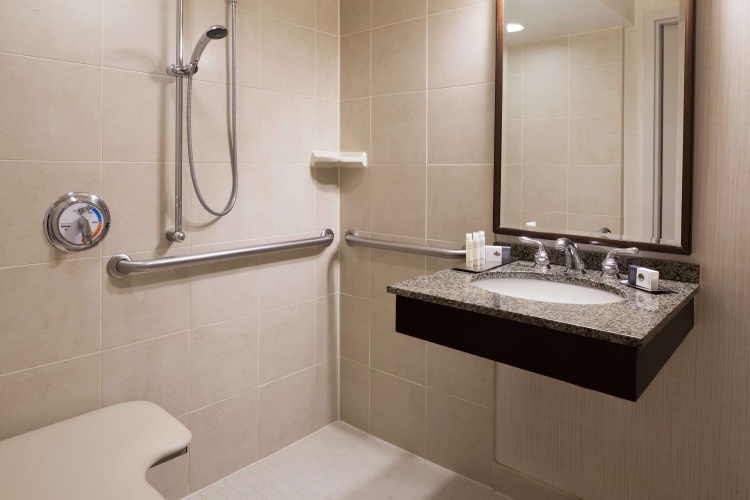 DoubleTree by Hilton Somerset Hotel and Conference Center photo 9