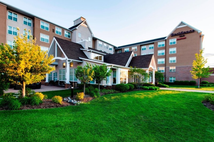 Holiday Inn Express Suites Chicago-Midway Airport