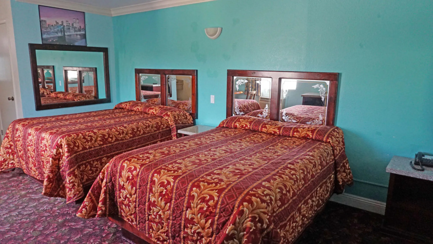 Lincoln Motel