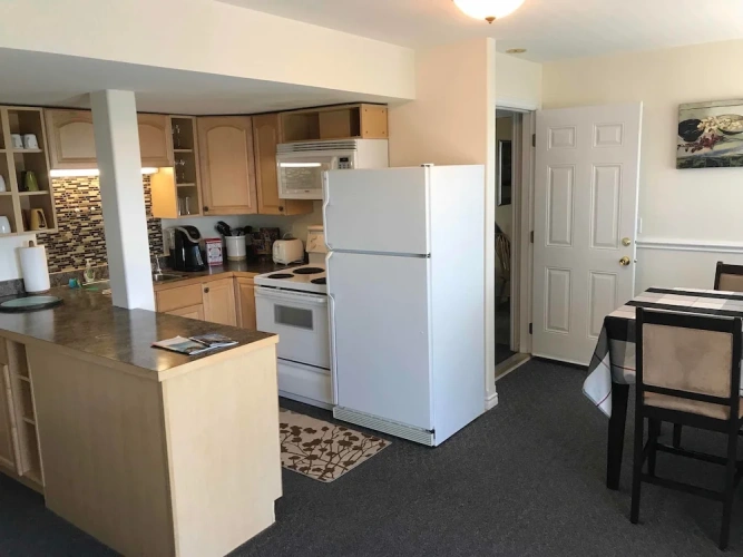 2 Bedrooms Deluxe Suite with lake view