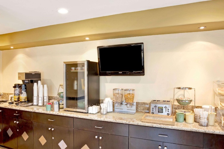 Deluxe Double Suite