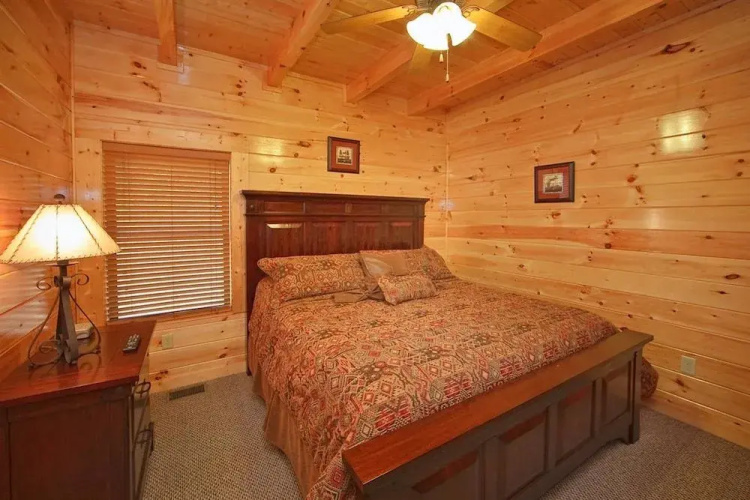 Hilltop Hideaway