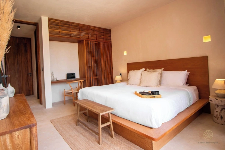 2 Bedrooms Premier Apartment with pool view