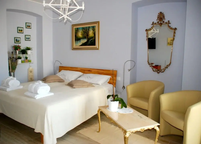 Sotto il Faro B&B