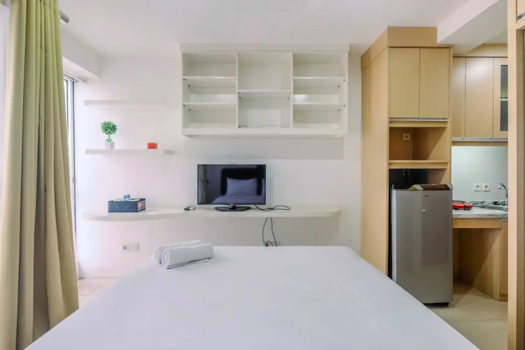 Modern Studio at Tifolia Apartment