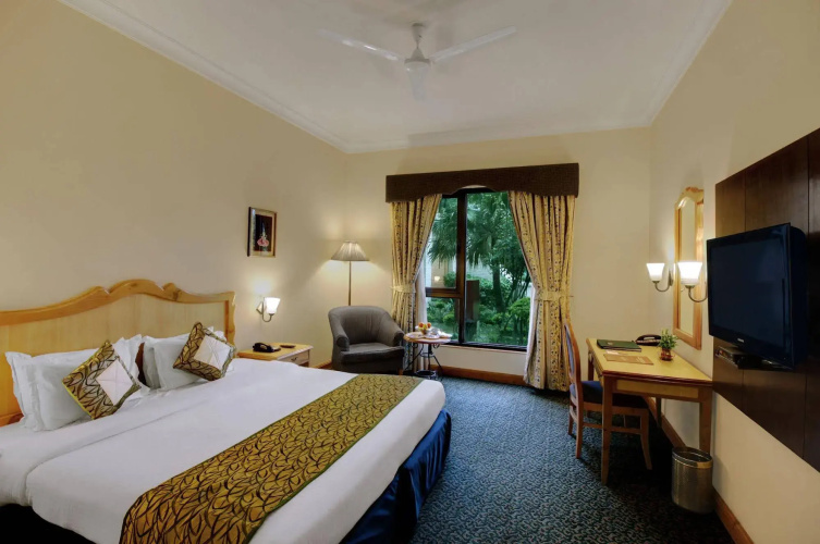 Country Inn & Suites By Carlson Katra at Vaishno Devi