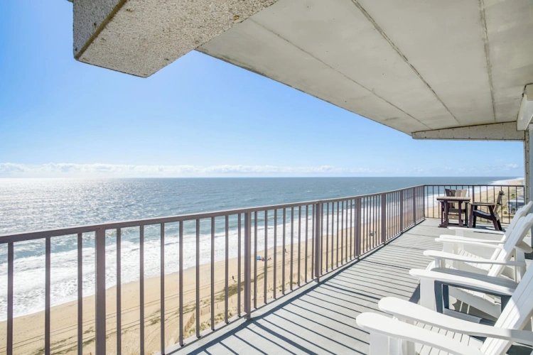 2 Bedrooms Apartment with balcony