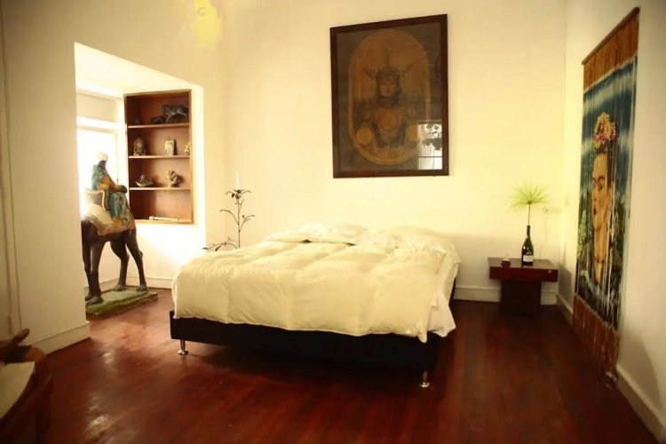 Buddha Hostel Medellin