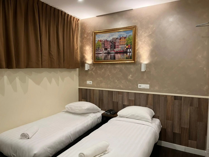 Budget Dam Hotel
